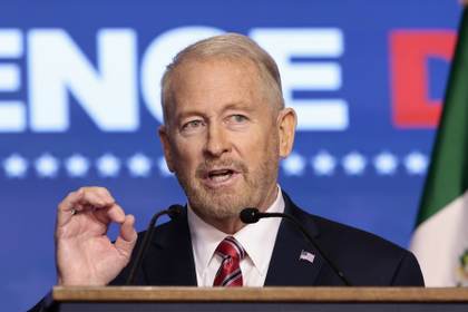 Embajada de EEUU en México respalda acusación a gobernador de Sinaloa por nexos criminales