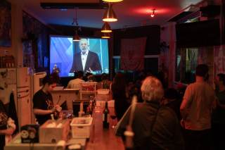 Los diez momentos del último debate presidencial entre Lula y Flávio Bolsonaro