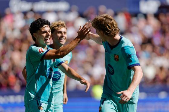 Xavi Espart, un 'Xavi Hernández' para el lateral izquierdo de Flick