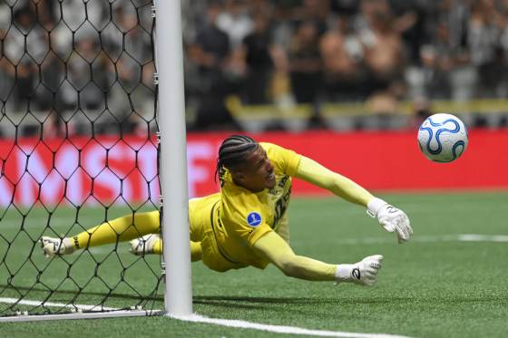 La Copa Sudamericana de tres países comienza a definir el vigésimoquinto título