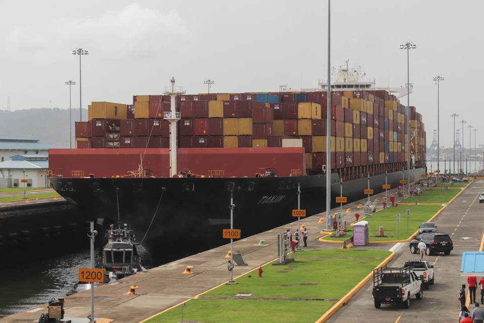 Dejar huella: el orgullo de un ingeniero que trabajó en la ampliación del Canal de Panamá