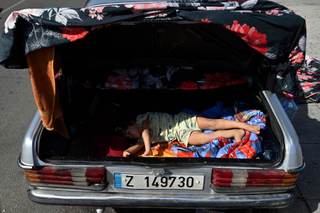 El conflicto en Líbano ha desplazado a 370.000 niños en sólo tres semanas, denuncia UNICEF