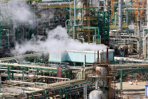 Perú estudia entregar en concesión la moderna refinería de Talara, informa Proinversión