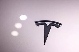 Tesla presenta en Texas el Cybercab, su apuesta por los robotaxis autónomos