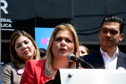 Gobernadora mexicana comparece ante la Fiscalía por polémico operativo con agentes de EEUU