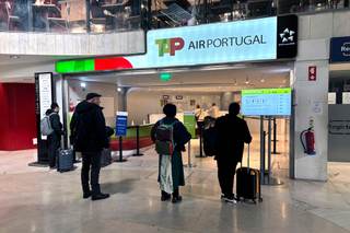 IAG renuncia a tomar una participación en TAP y siguen adelante Lufthansa y Air France-KLM