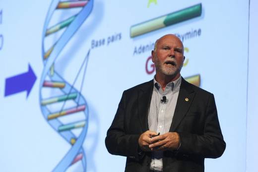 El científico Craig Venter, 'padre' del genoma humano, muere a los 79 años