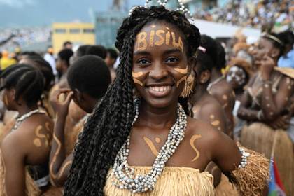 El papa revindica en Malabo el trabajo de la Iglesia por la justicia y solidaridad