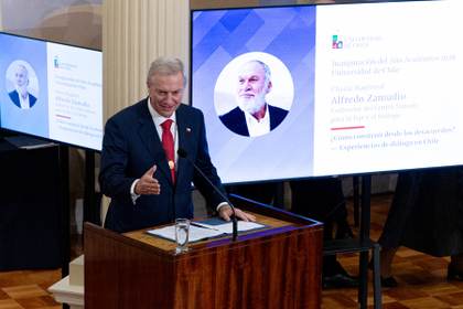 Kast admite que se equivocó al invitar a un almuerzo a unos amigos en la sede del Gobierno