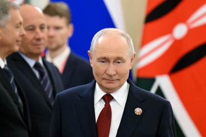 Putin está dispuesto a hablar sobre Ucrania con líderes europeos, incluido Macron y Merz