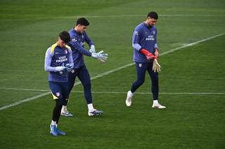 Simeone, sin Pubill, Oblak, Mendoza y Barrios para el derbi