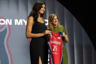 Azzi Fudd lidera el draft de la WNBA con Awa Fam en el número 3 y Gabriela Jáquez en el 5