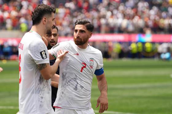 Embajador iraní ante la ONU condena el trato de Estados Unidos a la selección de Irán