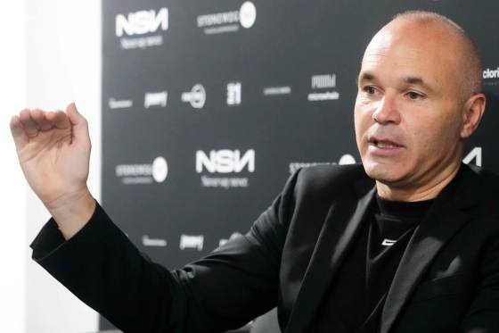 Iniesta: "Hemos sido muy afortunados por haber vivido en la época futbolística de Messi"