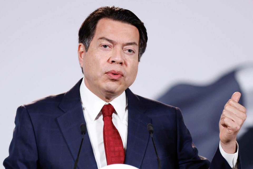 México aprueba restringir celulares y pantallas en escuelas de educación básica
