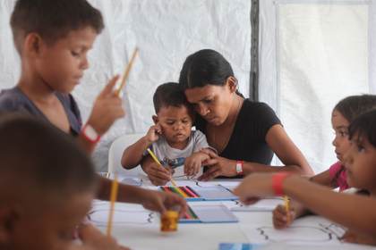 "No quiero morir en un refugio", la incertidumbre de afectados por terremoto en Venezuela