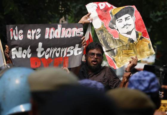 ¿Qué exigen las "Cucarachas" en su nueva ofensiva contra el sistema electoral de la India?