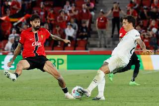 Renzo Saravia: “Estaba ansioso por debutar con el Valencia; tengo mucho más para dar”