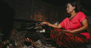 Primeros créditos del mercado ONU de carbono se van a un proyecto birmano de cocina limpia