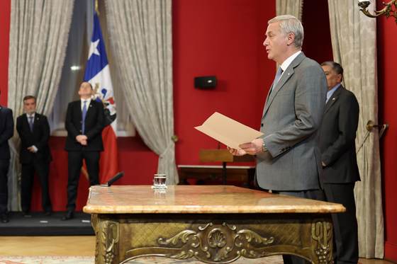 Los cien días de Kast: promesas inviables y en busca de un golpe de efecto en la seguridad