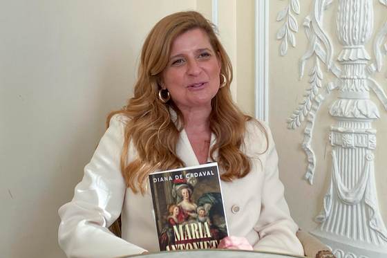 La duquesa portuguesa que da voz a legendarias reinas europeas a través de sus libros