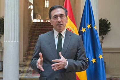 Albares condena los ataques iraníes en Bahréin