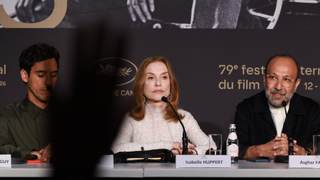 Farhadi pide en Cannes tener la misma "empatía" por todos los muertos "sin razón" en Irán