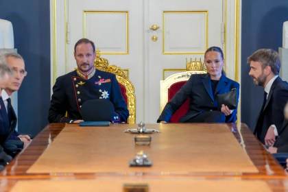 El nuevo rey noruego elige el nombre de Haakon VIII y lema de su padre: "Todo por Noruega"