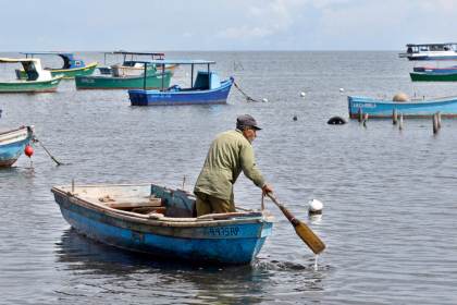 Puerto Esperanza, el pueblo pesquero de Cuba que cambió la esperanza por la supervivencia