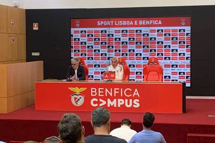 Mourinho: "Con el Real Madrid no he tenido ningún contacto"