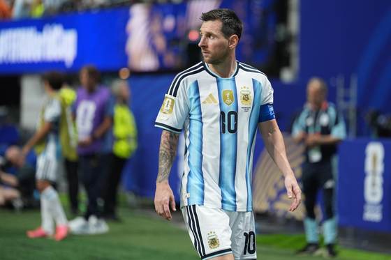 Messi: "Este equipo no baja los brazos nunca"