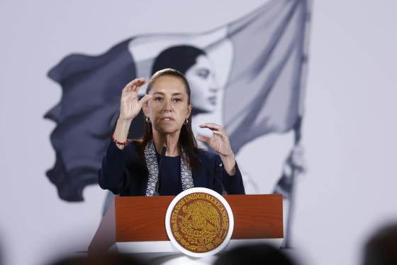 Sheinbaum atribuye a la “injerencia” extranjera la violencia desatada en Sinaloa