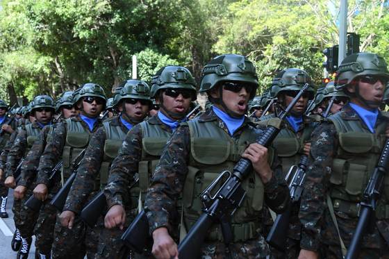 Guatemala duplicará su contingente militar en Haití hasta los 300 soldados