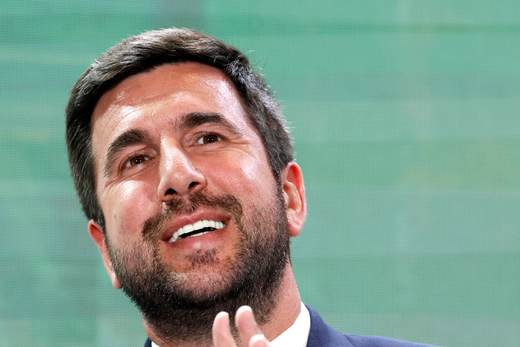 Enrique Riquelme decidirá "en próximos días" si se presenta a elecciones del Real Madrid