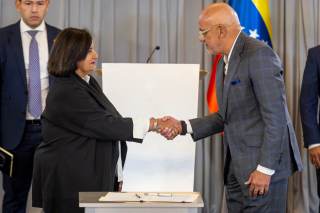 Elecciones y levantamiento de sanciones, los pedidos en las negociaciones de Venezuela