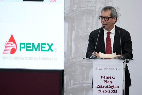Proveedores denuncian deuda de 1.553 millones de dólares por parte de la estatal Pemex