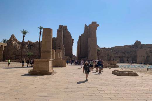 Egipto aguarda el gran eclipse de 2027 con esperanza turística y miedo por crisis regional