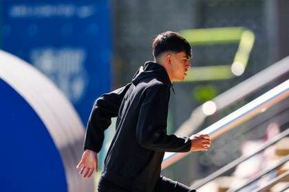 Marc Bernal se entrena con el grupo, pero Flick ve "complicado" que juegue