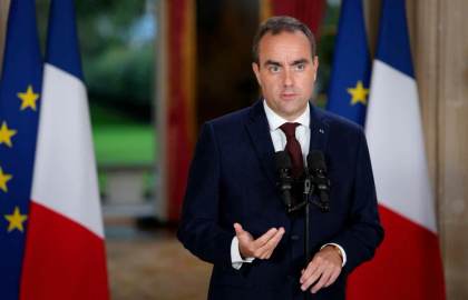 El Gobierno francés multiplica los gestos de distensión ante las protestas estudiantiles