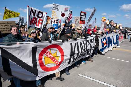 Comienzan las mayores protestas de 'No Kings' contra Trump, la guerra en Irán y el ICE