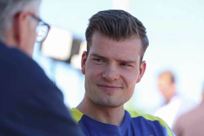 Sorloth ultima su recuperación; Grimaldo trabaja al margen sobre el césped