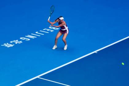 Alexandrova frena a Noskova y se cita con Andreeva en cuartos de Pekín