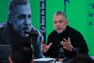 Mario Mendoza reflexiona sobre nueva delincuencia latinoamericana en su más reciente libro