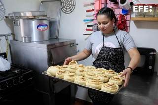 Del sueño culinario de una migrante venezolana a una red de apoyo para mujeres en Colombia