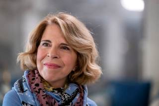 Sole Giménez reivindica la "artesanía" frente a la IA, "preocupada por la deriva creativa"