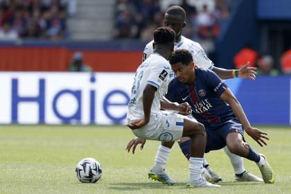 2-2. El Lorient sorprende al PSG y da vida a la Ligue 1