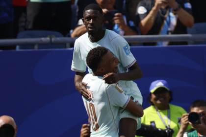 Francia, Mbappé y Dembélé doblan la expectativa