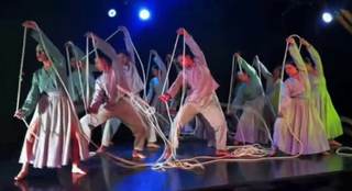 Obra de danza rinde homenaje a Males, un gran referente de la música ancestral de Ecuador