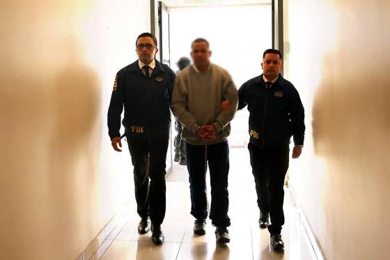 Llegan a Chile desde EE.UU y Colombia inculpados por crimen del exmilitar venezolano Ojeda