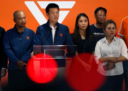 El Supremo tailandés acepta caso de lesa majestad contra el líder del partido reformista